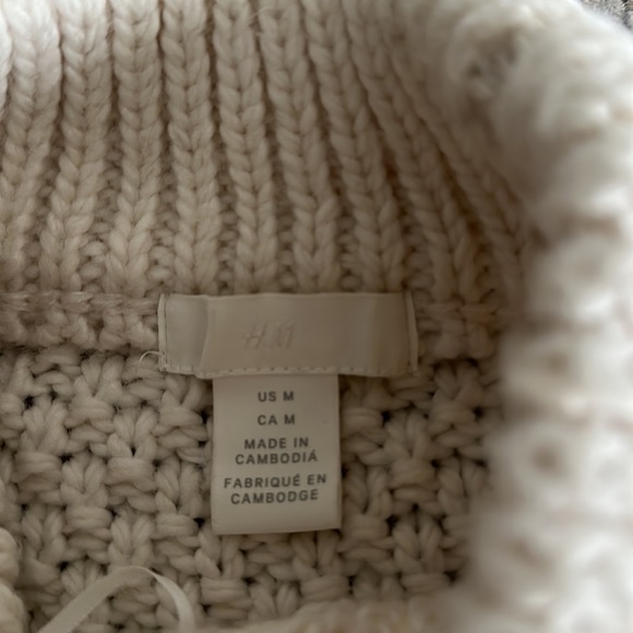 H&M cable knit sweater - Picture 5 of 5